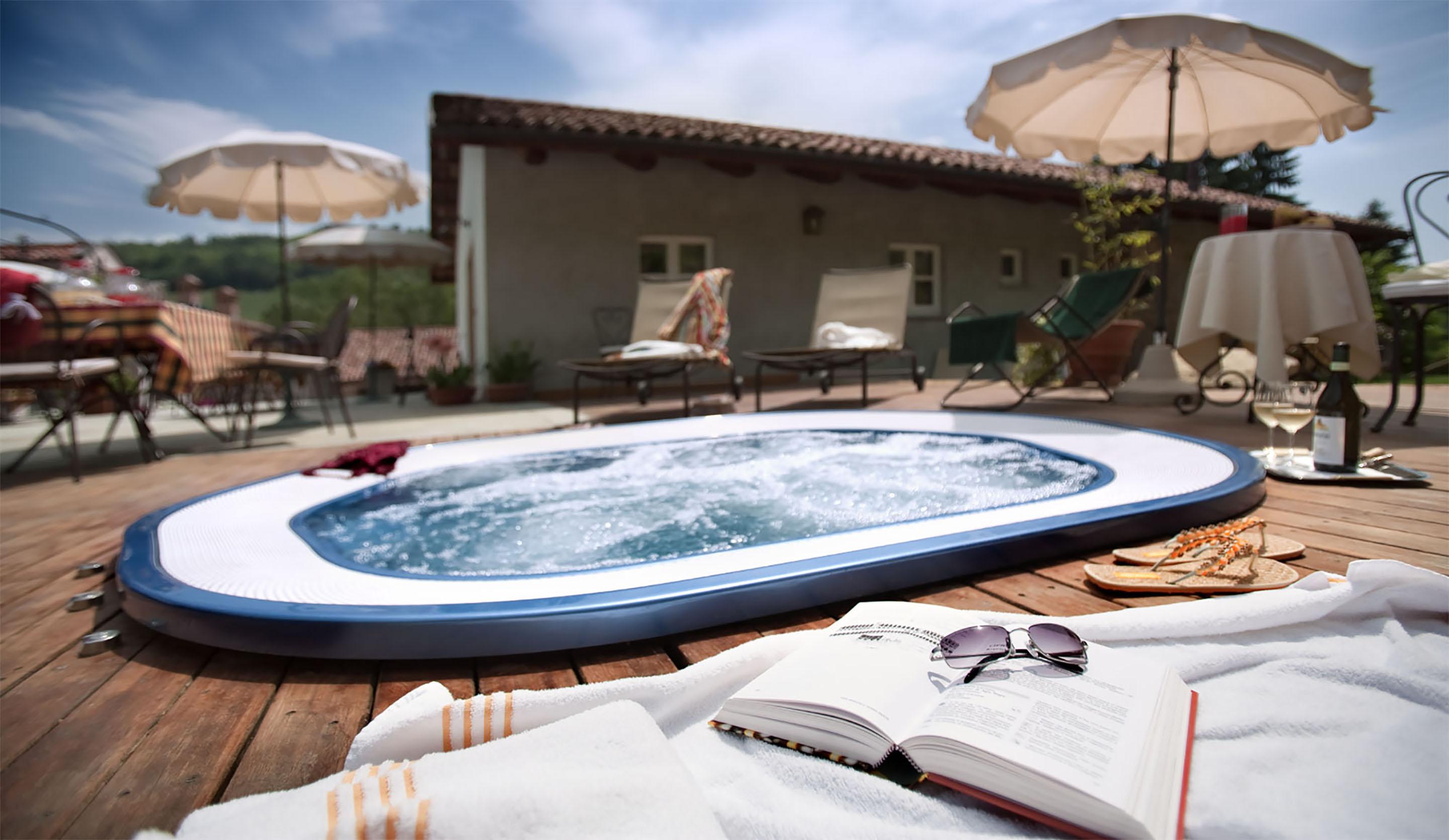 Neviglie Marcarini Agriturismo المظهر الخارجي الصورة