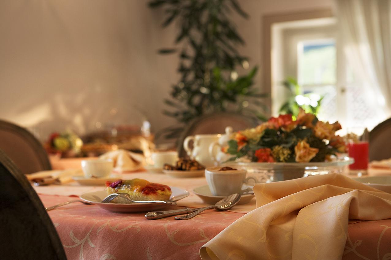 Neviglie Marcarini Agriturismo المظهر الخارجي الصورة